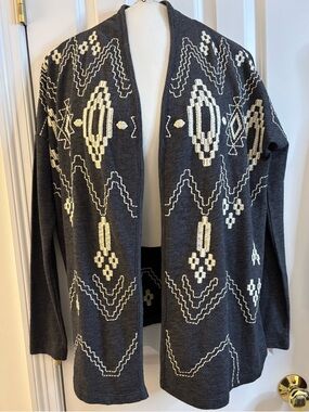 Lucky Bliss California Gray Open Cardigan Cream Aztec Geometric Embroidery small